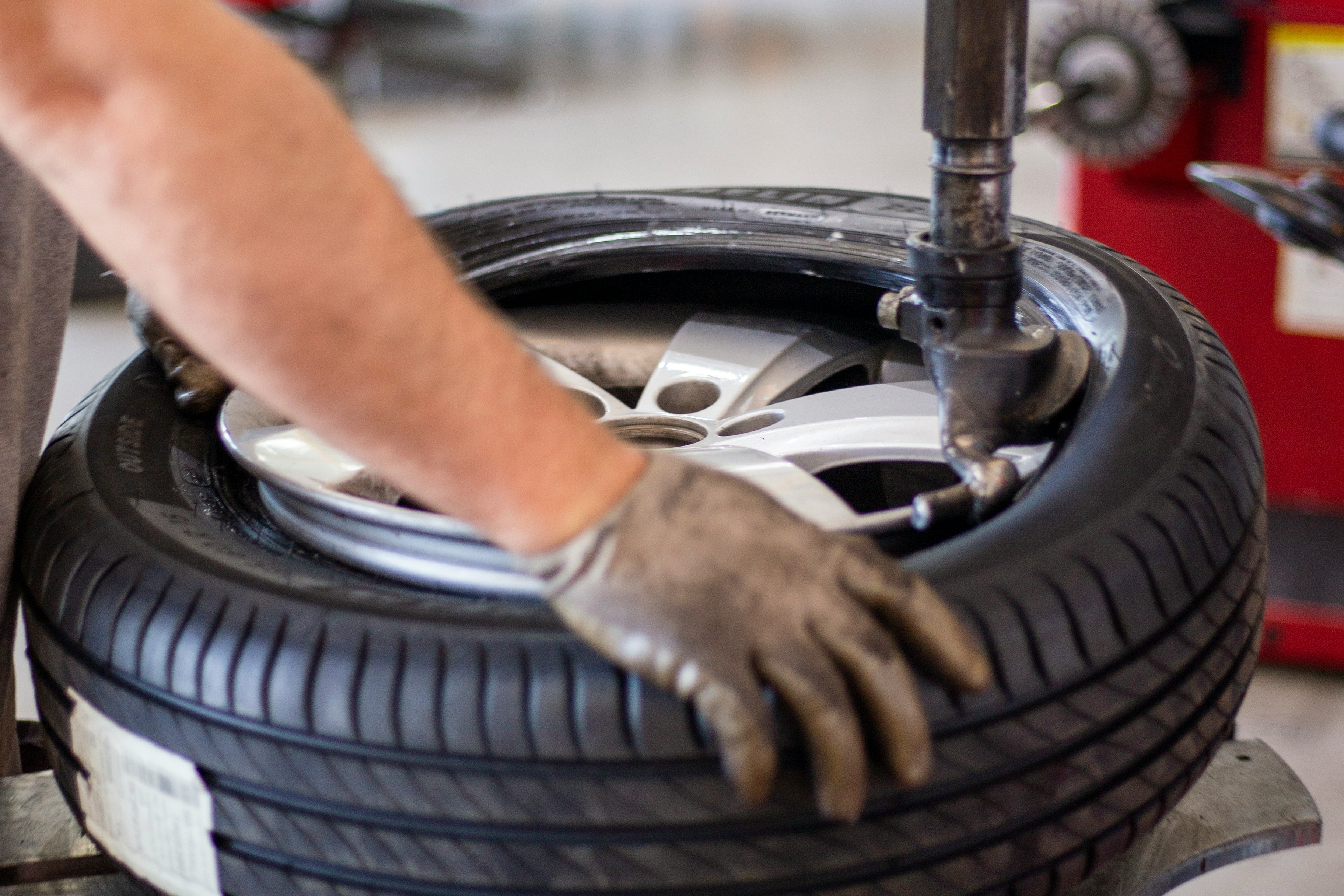 Сажди: Основни характеристики и анализ на мултииндустриални приложения